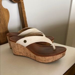Cork platform saddles